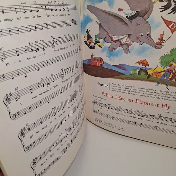 The Walt Disney Song Large Book Vintage 1971 Piano Vocal Golden Bright Colors - Picture 5 of 10